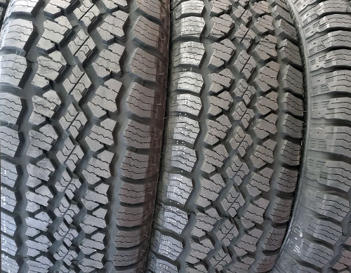 automobile tires photo